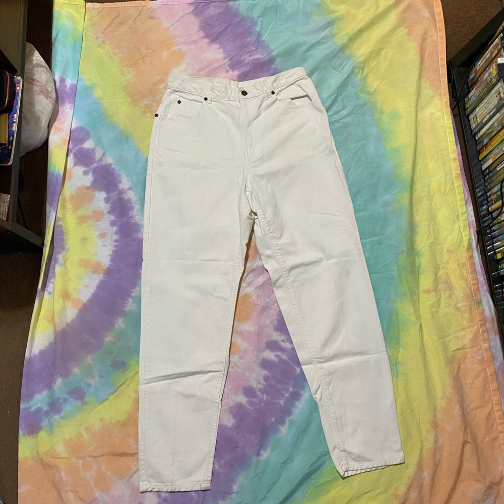 Women's Straight Leg Jeans in white